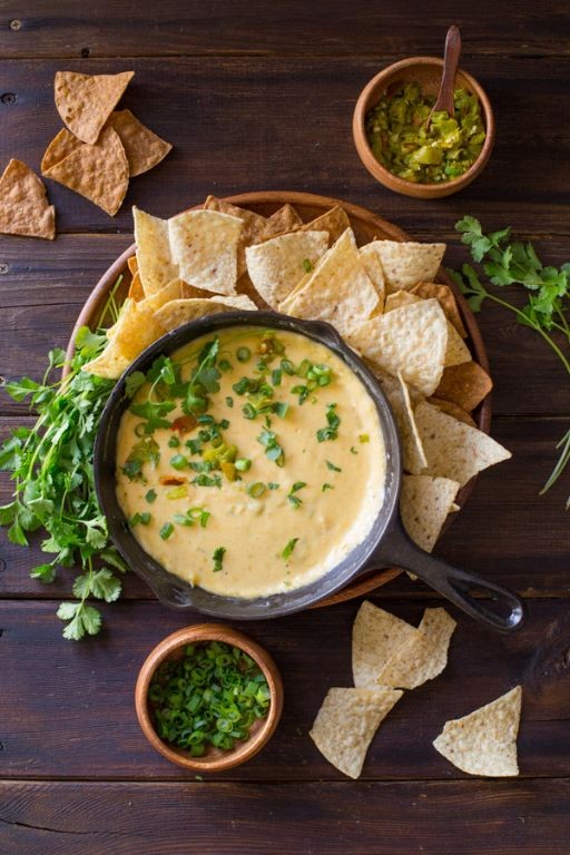 Roasted Hatch Chile Queso Dip