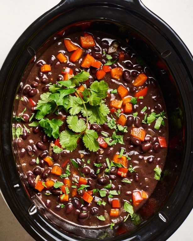 Slow Cooker Black Bean Stew