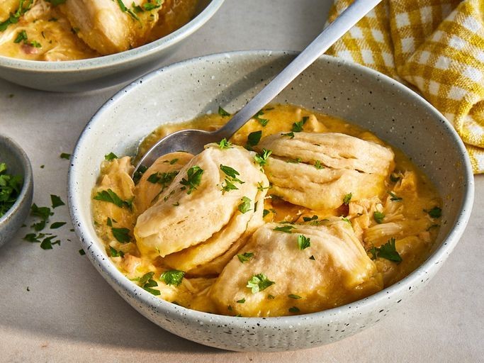 Slow Cooker Chicken and Dumpling Stew