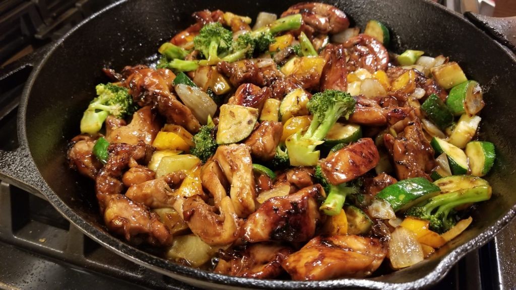Soy-Free Teriyaki Chicken Stir-Fry