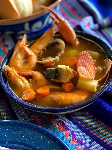 Spicy 7 Mares Seafood Soup