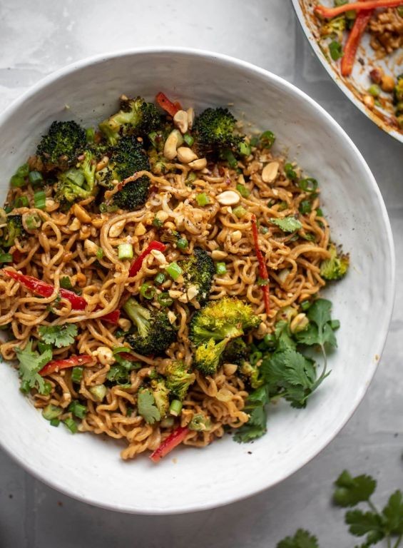 Spicy Broccoli and Peanut Noodles