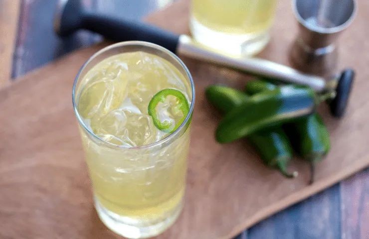 Spicy Jalapeño Lynchburg Lemonade