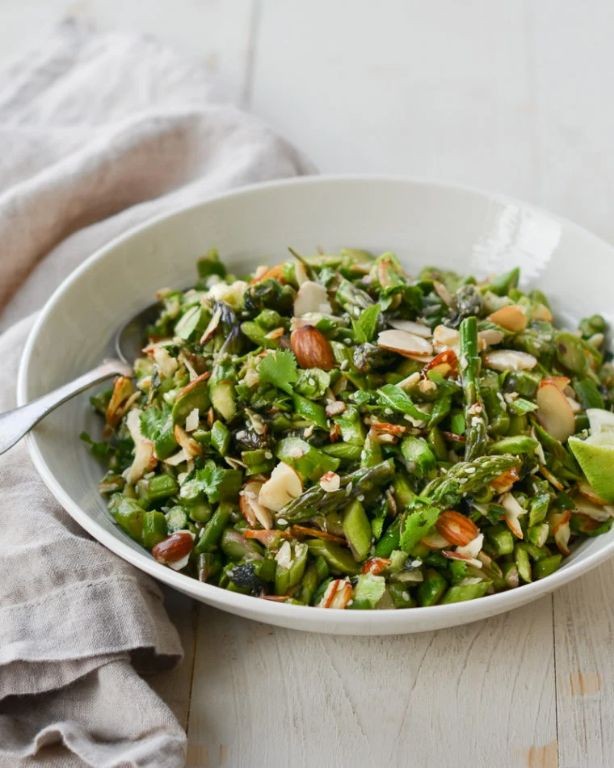 Spicy Sesame Asparagus Salad