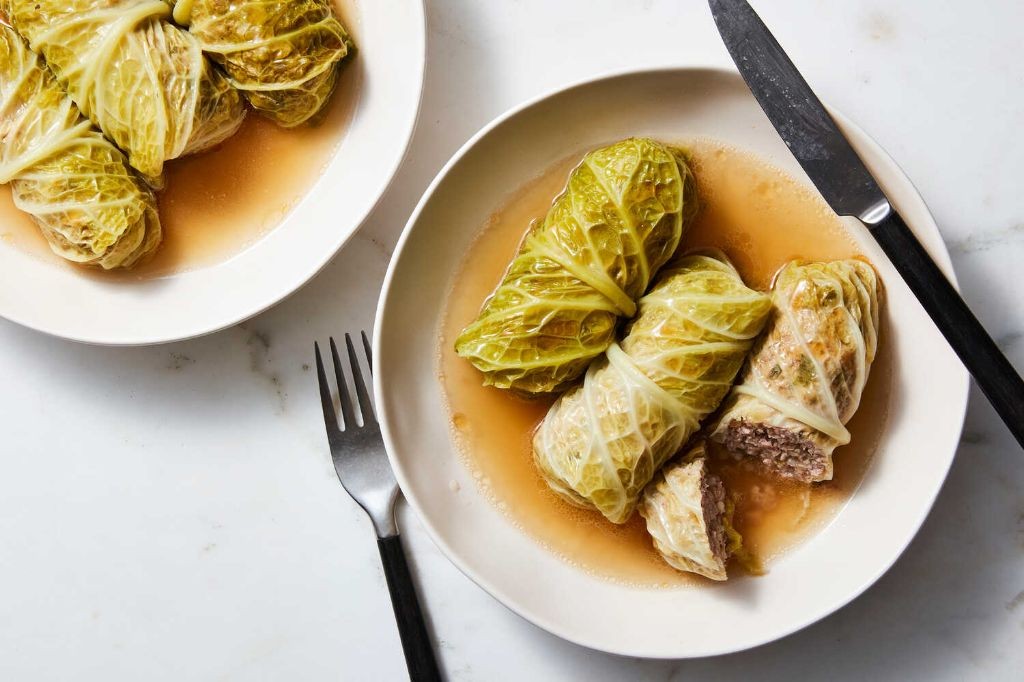 Steamed Pork and Cabbage Rolls