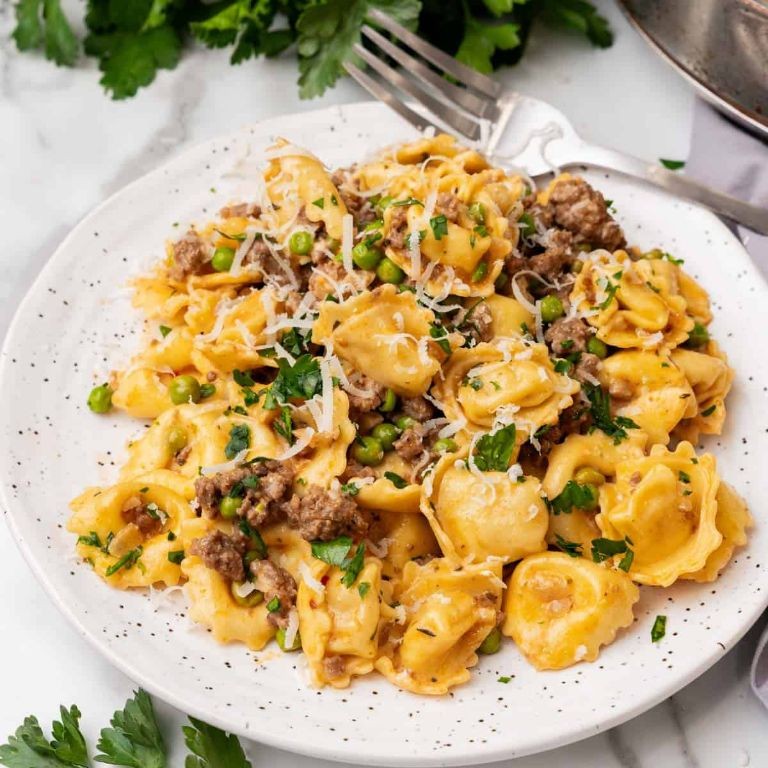 Tortellini Carbonara with Ground Beef and Peas
