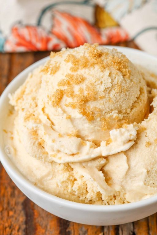 Vanilla Ice Cream with Brown Sugar and Whole Milk