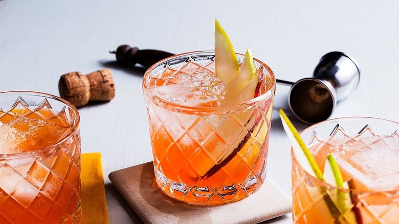 Vanilla Pear Aperol Spritz