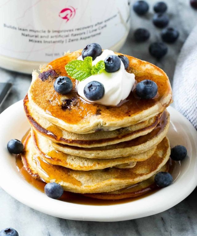 Vanilla Protein Pancakes with Blueberries