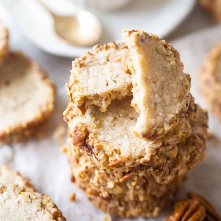 Vanilla Wafer Pecan Sandies