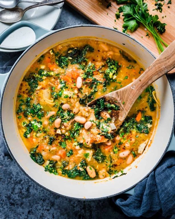 White Bean and Kale Stew